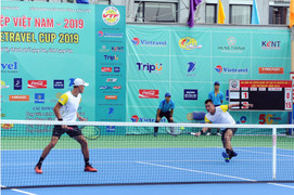 Phạm Minh Tuấn-Lê Quốc Khánh vô địch đôi nam VTF Masters 500-2