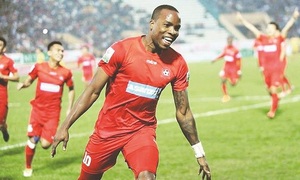 Án phạt 5 tỷ đồng và lỗ hổng của bóng đá Việt Nam