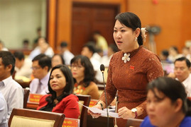 Đề xuất 'mạnh tay' với người nhập cư vi phạm chuẩn mực lối sống TP.HCM