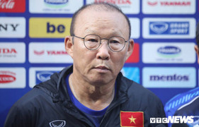 HLV Park Hang Seo 'đọc bài' đối thủ, cảnh giác Messi Thái Lan