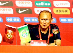 HLV Park Hang Seo: 'Thắng U22 Trung Quốc chưa nói lên điều gì đâu'
