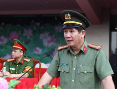 Cách chức Giám đốc Công an Đồng Nai Huỳnh Tiến Mạnh