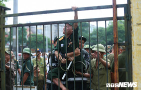 Những kẻ vỗ ngực 'thương binh' làm loạn ở VFF không đủ tư cách xem bóng đá đẹp