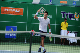 Tay vợt Việt kiều Thai-Son Kwiatkowski vô địch quần vợt Quốc gia