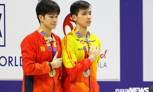 'Thần đồng bơi lội' Trần Hưng Nguyên phá kỷ lục SEA Games, giành HCV thứ hai