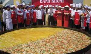 Kỷ lục đất cố đô: Chiếc bánh khoái