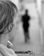 Sao em có thể nghĩ chị yêu em?