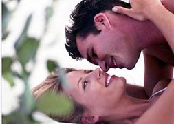 Chú nhỏ trở chứng vì dùng… viagra