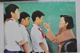 Lạ lùng: Nhiều độc giả... ủng hộ cô giáo tát hơn 20 HS