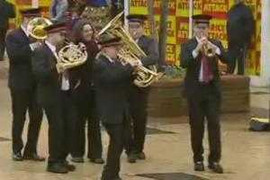 Đội kèn... vui tính