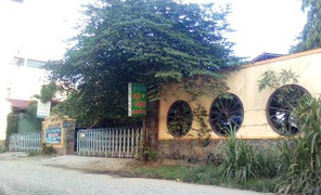 Một bé trai chết đuối tại bể bơi do ngạt nước