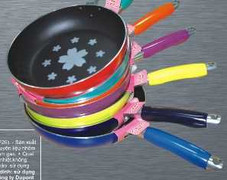 Chảo chống dính càng rẻ càng độc