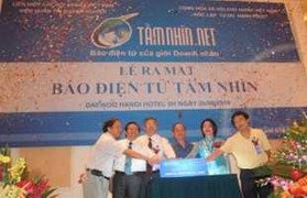 Ra mắt báo điện tử Tầm nhìn