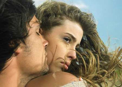 Lợi ích bất ngờ của “chuyện ấy” với sắc đẹp