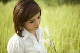 Đã có chồng, tôi phải làm sao với người bạn cũ?