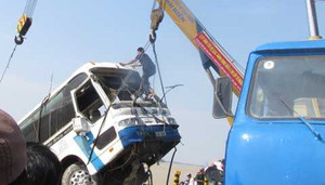 Xe khách bị lũ cuốn: Họ không phải chết như vậy, nếu...