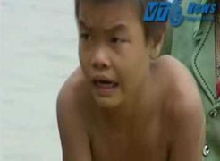 Thư gửi từ xứ anh đào: Phương xa đau đáu nỗi miền Trung