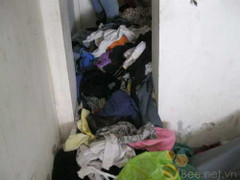 Quần áo cứu trợ hay giẻ lau: Một sự thật đau lòng khác