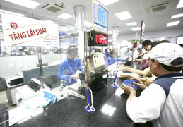 Ngân hàng thắt vốn vay, cửa nào cho DN sản xuất?