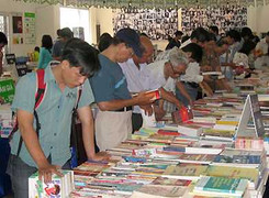 Đối thoại: Vấn nạn sách giả - Câu chuyện chưa hồi kết