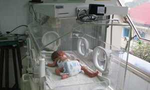 Kỳ diệu bé gái được cứu sống khi mổ thai do mẹ đột tử