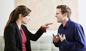 Mâu thuẫn vợ chồng do công việc không ổn định