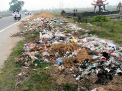 Khổ như... đường quốc lộ!