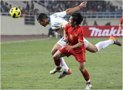 VN - Philippines: Hổ bị cùm chân, hay... hổ giấy?