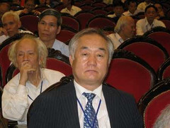 Giáo sư Hàn Quốc dự Đại hội thi đua yêu nước Việt Nam