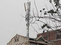 Kiện hàng xóm vì đố kị… lợi ích từ trạm BTS