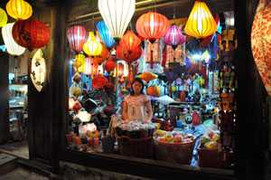 Chùm ảnh: Phố cổ Hội An qua các ô cửa sổ