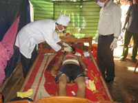 Mâu thuẫn nhỏ, một học sinh đâm chết người