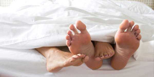 Bi hài chuyện đám cưới giả, động phòng thật