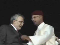 Libya: Con trai Gaddafi muốn ra đầu hàng