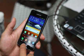 Samsung vượt mặt Apple về thị phần smartphone