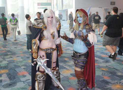 Những trang phục cosplay 'quái dị' nhất BlizzCon