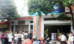 Một phụ nữ bị cắt cổ tại cửa hàng
