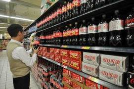 Những vụ thu hồi nước đóng chai lớn trên thế giới