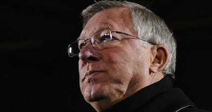 Rooney đá tiền vệ, MU thắng, Sir Alex hài lòng