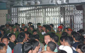 Bẫy “tín dụng đen”: Tham thì thâm