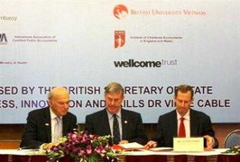 Đại sứ Anh tham gia lãnh đạo ĐH Anh Quốc Việt Nam