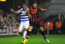 Ngược dòng nghẹt thở, Man City vẫn vững ngôi đầu