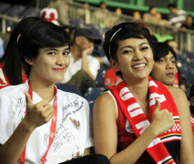 Những cô nàng Indo xinh đẹp, đốt cháy Bung Karno