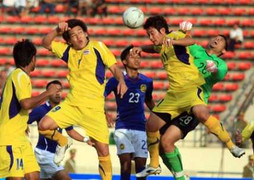 Thua toàn diện Malaysia, Thái Lan có nguy cơ bị loại