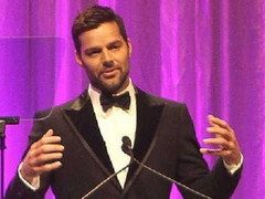 Ricky Martin lên lịch làm đám cưới với người tình