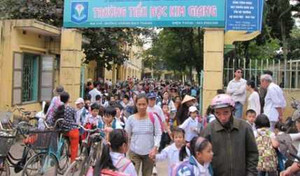 Trường đầu tiên ở Hà Nội thay đổi giờ học