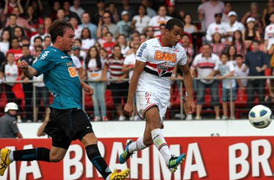 Inter khiến phụ huynh thần đồng nổi giận