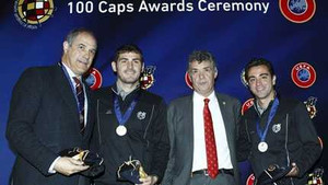 UEFA trao danh hiệu