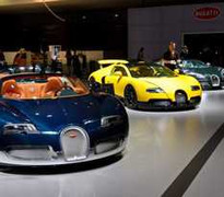 Ngắm bộ ba Bugatti Veyron mỹ lệ ở Dubai