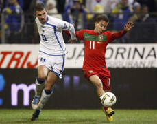 Play-off Euro 2012: Ronaldo- Dzeko bất phân thắng bại